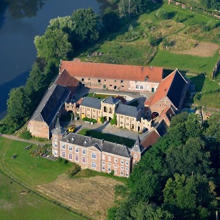 Apartmán Kasteel Nieuwenhoven Sint-Truiden Exteriér fotografie