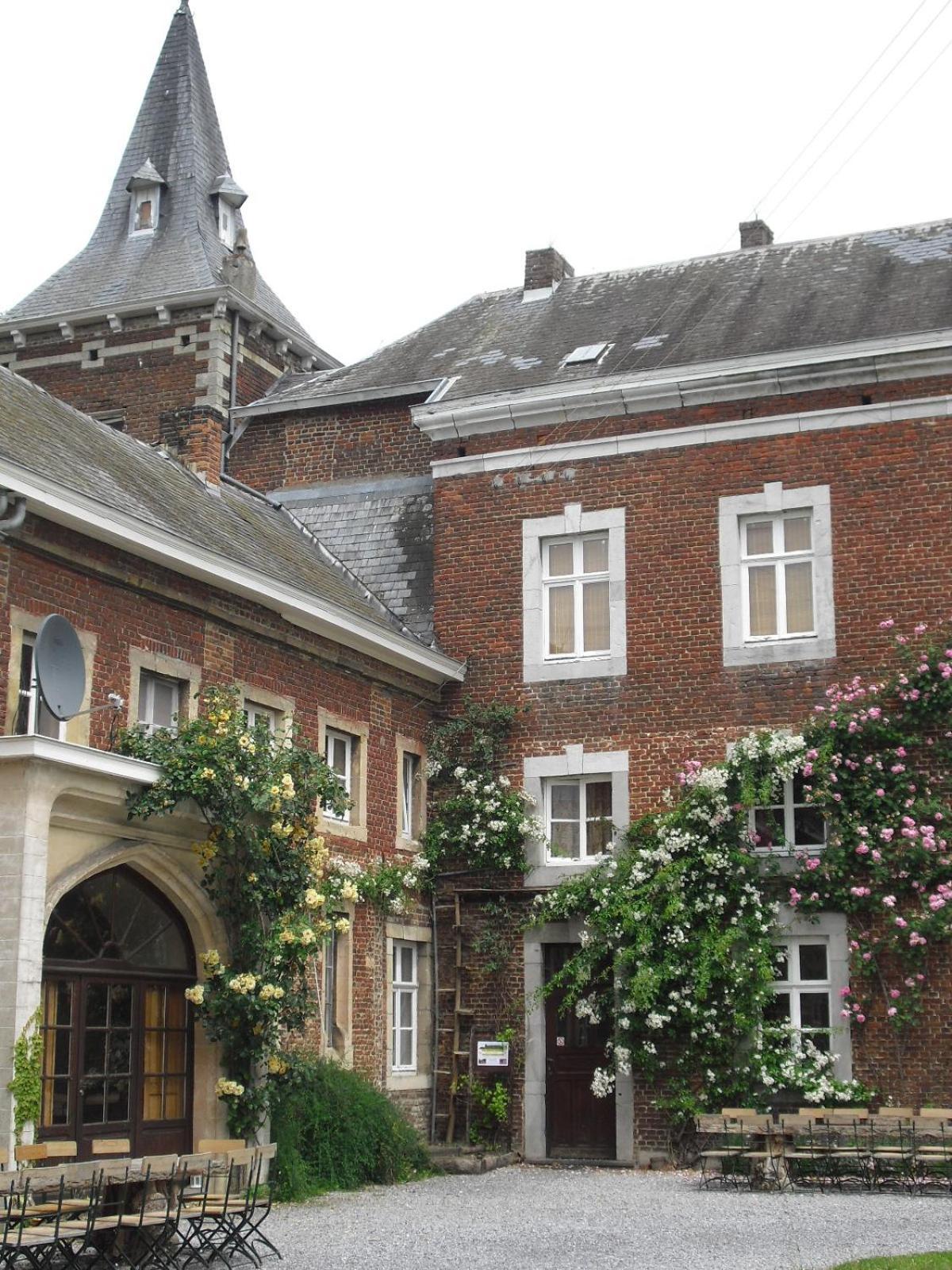 Apartmán Kasteel Nieuwenhoven Sint-Truiden Exteriér fotografie